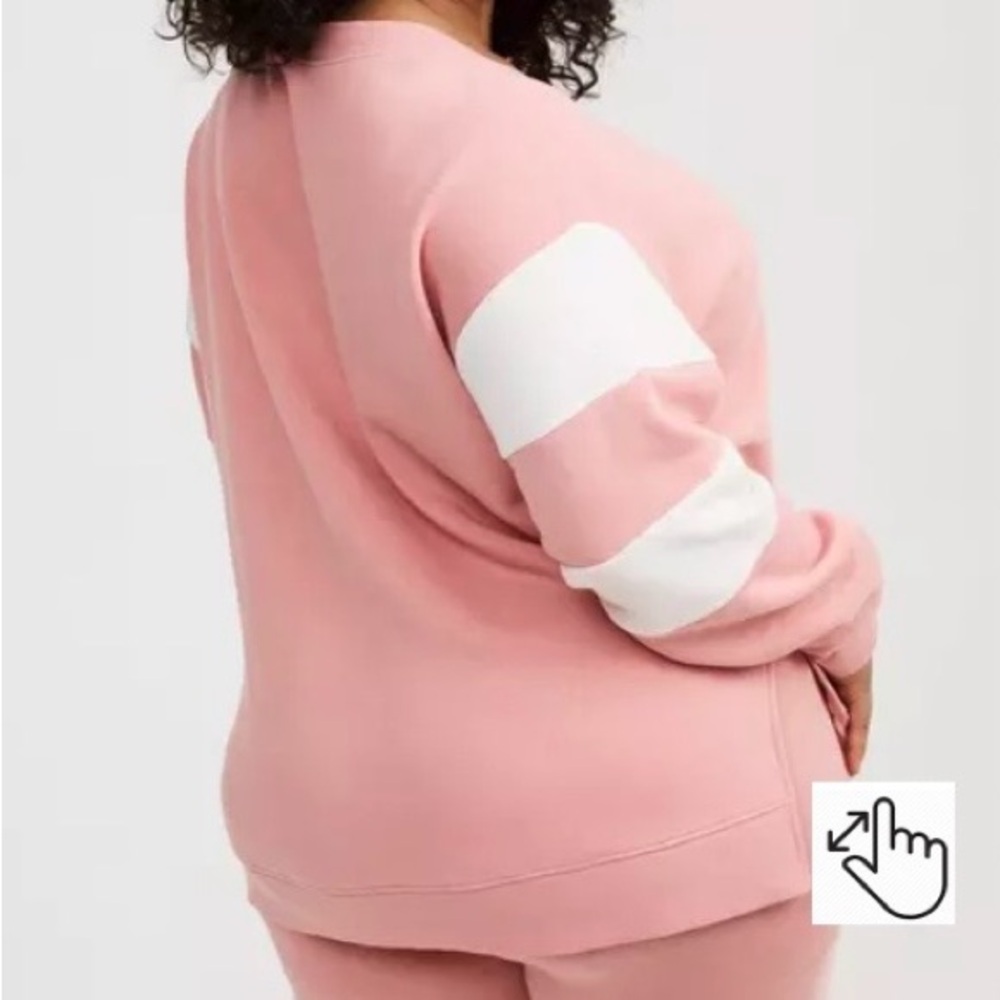 NWT Torrid Blush Oversized V-Neck Sweatshirt, Perfect for Leggings! - Picture 3 of 11